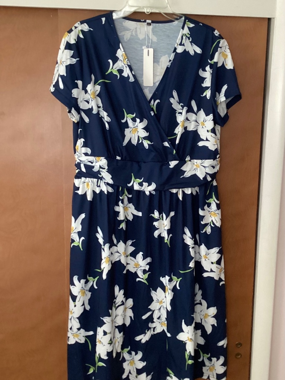 OE Ouges Dress Size XXL Women’s Blue White Floral NWT
